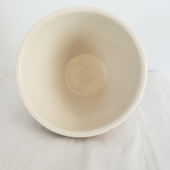 ROSEVILLE POTTERY - Picture 2 of 3